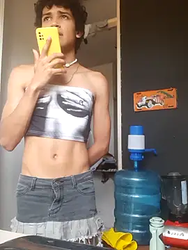Snapshot of candylira31 chatting on July 2026 03:21:02 PM candylira31 online show from July 2026 03:21:02 PM