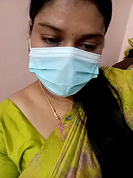 Snapshot of Tamil_Hot_Rithaniya chatting on April 2026 06:14:02 PM Tamil Hot Rithaniya online show from April 2026 06:14:02 PM