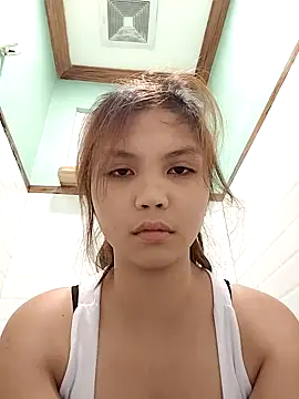 Snapshot of sweet_21_1 chatting on April 2026 08:44:01 PM sweet 21 1 online show from April 2026 08:44:01 PM