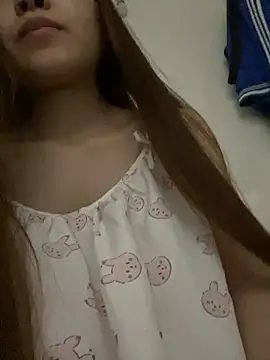 Snapshot of -Vaci- chatting on May 2026 02:22:02 PM -Vaci- online show from May 2026 02:22:02 PM