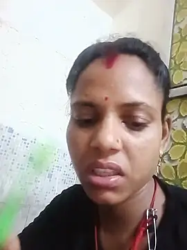 Sapnaroy1213 online show from June 2026 11:14:01 PM