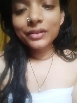 Snapshot of SweetTsAngel chatting on May 2026 08:45:01 AM SweetTsAngel online show from May 2026 08:45:01 AM