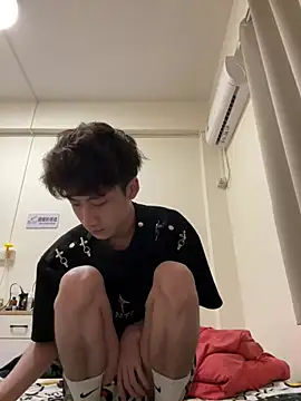 Snapshot of sexyboy-3525 chatting on June 2026 03:55:01 AM sexyboy-3525 online show from June 2026 03:55:01 AM