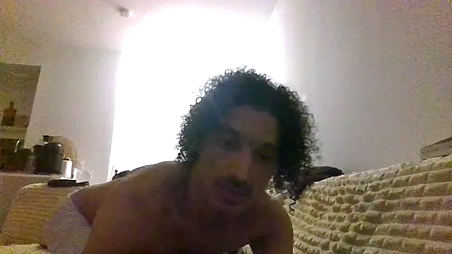Snapshot of bedaouya chatting on June 2026 12:52:02 AM bedaouya online show from June 2026 12:52:02 AM