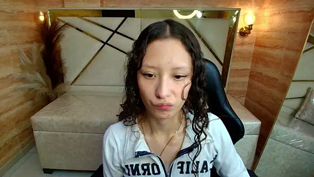 abby  r online show from April 2026 12:33:02 PM