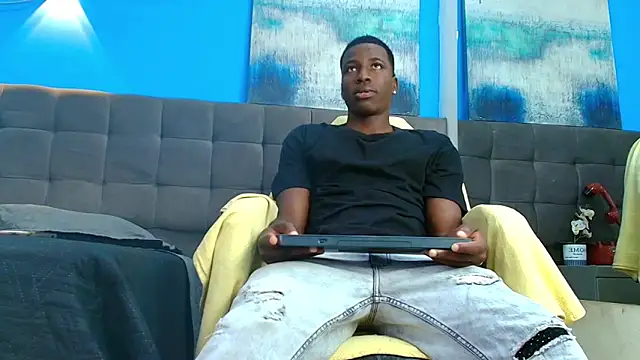 Snapshot of JeanDantte chatting on June 2026 08:11:02 PM JeanDantte online show from June 2026 08:11:02 PM