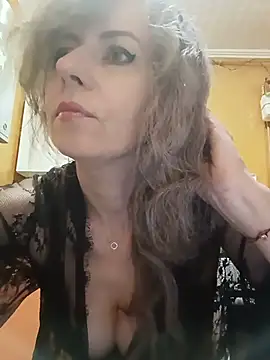 TaynaSecret online show from May 2026 08:49:02 PM