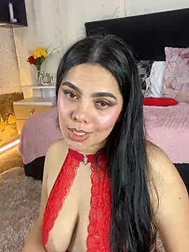 Snapshot of molly_bick chatting on April 2026 01:42:02 AM molly bick online show from April 2026 01:42:02 AM