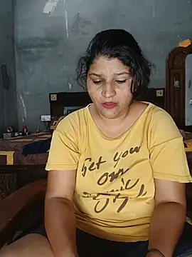 Snapshot of Riyashrma001 chatting on May 2026 04:26:01 PM Riyashrma001 online show from May 2026 04:26:01 PM