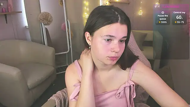 Kacey Love online show from June 2026 01:28:02 PM
