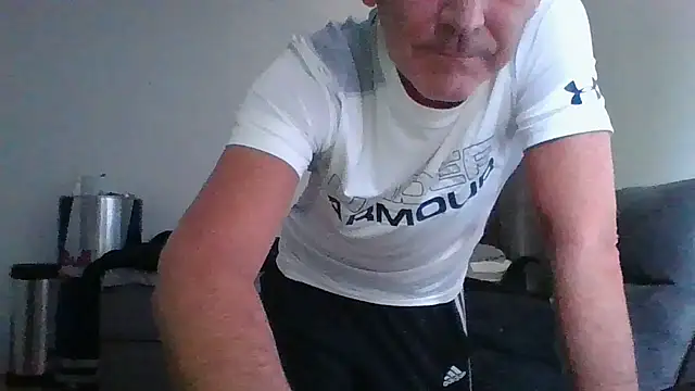 Snapshot of CanCumALot chatting on May 2026 01:30:02 PM CanCumALot online show from May 2026 01:30:02 PM