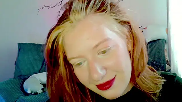 Snapshot of earn_my_lily chatting on April 2026 07:09:02 AM earn my lily online show from April 2026 07:09:02 AM
