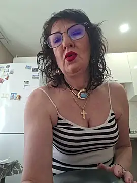 Snapshot of LaliaMia chatting on May 2026 02:17:02 AM LaliaMia online show from May 2026 02:17:02 AM
