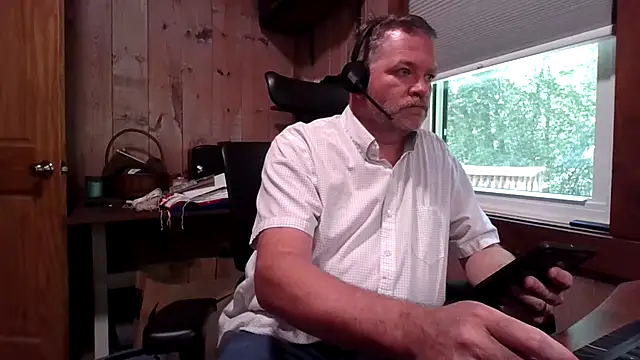 JJ CONN78 online show from June 2026 06:14:01 PM