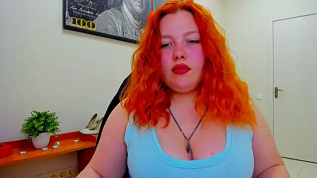 Snapshot of Aillia-Rous chatting on May 2026 06:43:02 AM Aillia-Rous online show from May 2026 06:43:02 AM