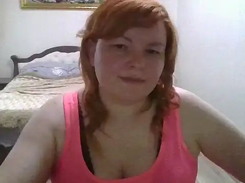 Snapshot of KrisryOxNikss chatting on June 2026 06:39:01 AM KrisryOxNikss online show from June 2026 06:39:01 AM