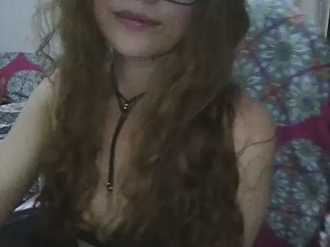 Snapshot of Lannah__ chatting on April 2026 02:27:02 AM Lannah online show from April 2026 02:27:02 AM