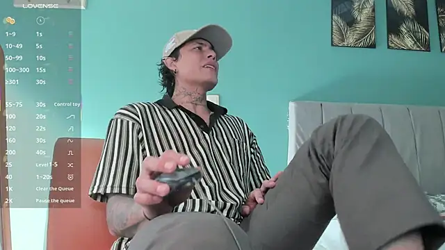 Snapshot of Damian_Romanoff chatting on June 2026 12:51:01 PM Damian Romanoff online show from June 2026 12:51:01 PM
