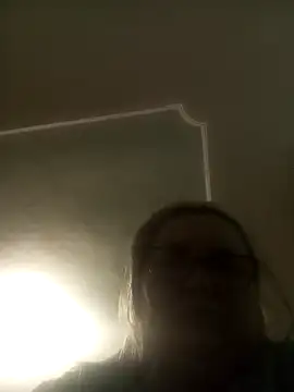 Snapshot of AureliaSky598 chatting on May 2026 12:18:01 AM AureliaSky598 online show from May 2026 12:18:01 AM