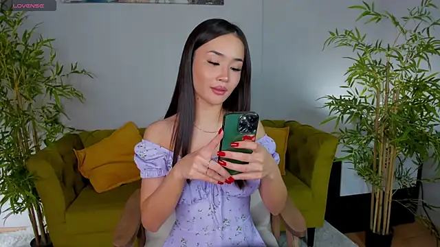 Riddle Lay online show from May 2026 09:27:02 AM
