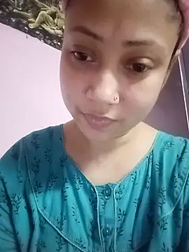 Snapshot of Hot_Soniya_08 chatting on May 2026 05:23:02 PM Hot Soniya 08 online show from May 2026 05:23:02 PM