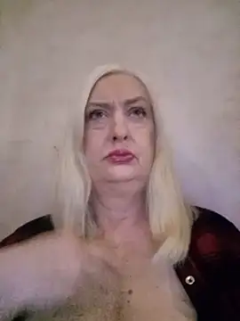 Julia20X online show from May 2026 10:35:01 AM