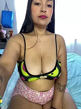 Snapshot of Simplemente_Aurora chatting on April 2026 05:54:02 PM Simplemente Aurora online show from April 2026 05:54:02 PM