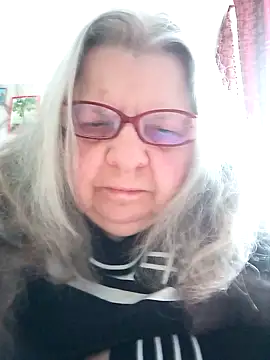Snapshot of MartaMia68 chatting on April 2026 08:17:01 AM MartaMia68 online show from April 2026 08:17:01 AM