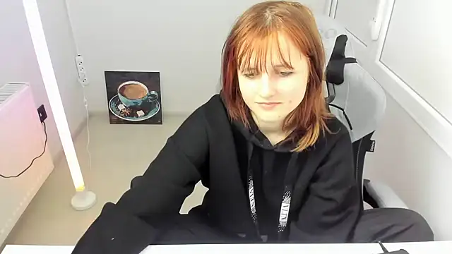 GoldenKiss online show from May 2026 07:03:01 AM