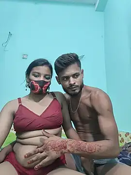 Snapshot of Hot-Couple4 chatting on June 2026 03:47:01 PM Hot-Couple4 online show from June 2026 03:47:01 PM