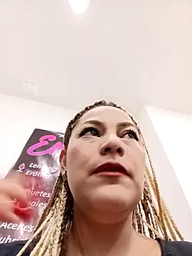 LUISA  07 online show from April 2026 01:35:02 PM