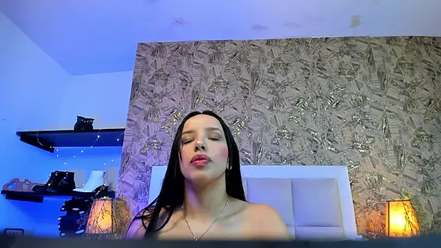 ValkyriaSteel online show from April 2026 07:26:01 PM