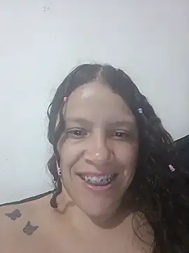 angelplu online show from April 2026 09:09:02 PM