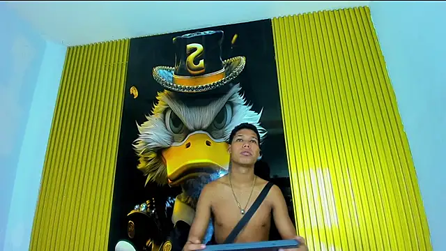 Snapshot of Gang_Members_xxx_ chatting on April 2026 08:32:01 PM Gang Members xxx online show from April 2026 08:32:01 PM