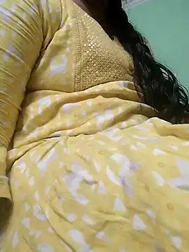 Snapshot of Monika_telugu_queen chatting on May 2026 09:21:01 PM Monika telugu queen online show from May 2026 09:21:01 PM