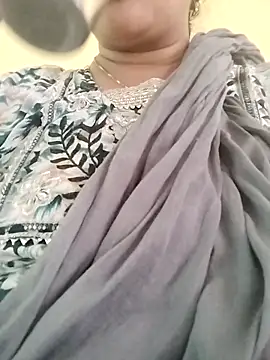 Snapshot of Monika_telugu_queen chatting on May 2026 07:58:01 AM Monika telugu queen online show from May 2026 07:58:01 AM