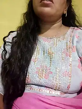 Snapshot of Monika_telugu_queen chatting on May 2026 04:47:01 PM Monika telugu queen online show from May 2026 04:47:01 PM