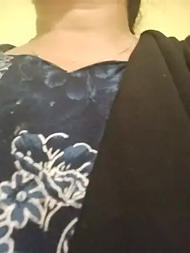 Snapshot of Monika_telugu_queen chatting on May 2026 05:43:01 PM Monika telugu queen online show from May 2026 05:43:01 PM