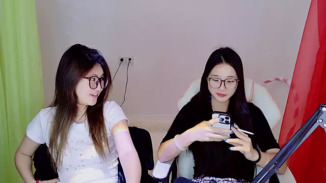 Snapshot of Xiongchumo1120 chatting on May 2026 03:02:01 AM Xiongchumo1120 online show from May 2026 03:02:01 AM