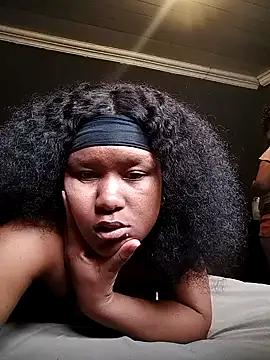 Chubbygoddess123 online show from April 2026 12:40:02 PM