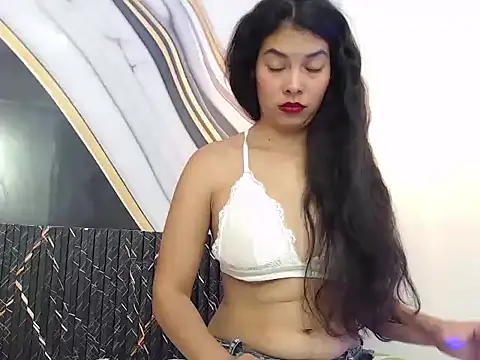 Vanessa Lune online show from May 2026 12:45:02 PM