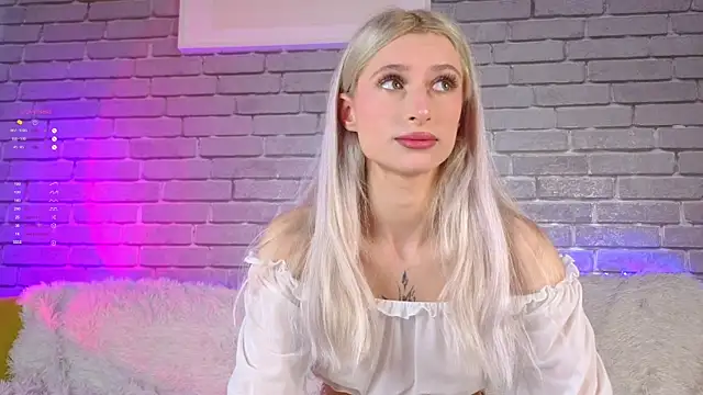 LuxuryBarbie online show from May 2026 09:05:01 AM