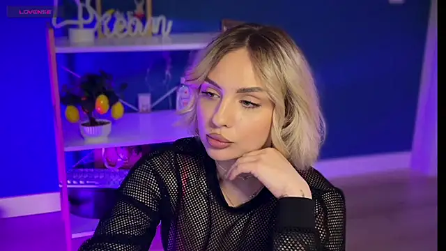 mari grey online show from May 2026 09:20:01 PM