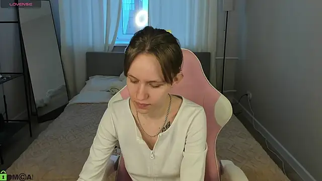 Snapshot of Milena_Milyan chatting on April 2026 01:01:01 AM Milena Milyan online show from April 2026 01:01:01 AM