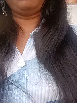 Miss Divyaa online show from May 2026 12:55:01 PM