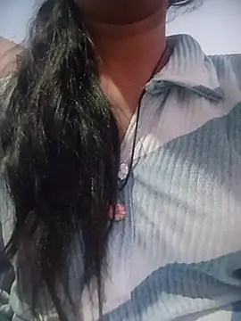 Miss Divyaa online show from May 2026 02:02:02 PM