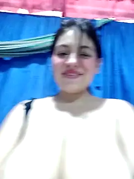 Snapshot of rosemilkbobs chatting on April 2026 04:47:02 PM rosemilkbobs online show from April 2026 04:47:02 PM