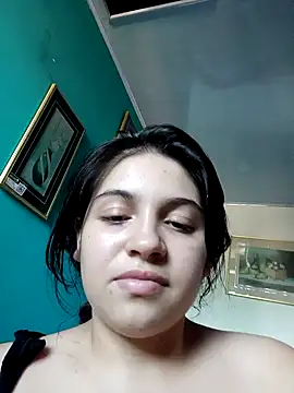 Snapshot of rosemilkbobs chatting on April 2026 08:57:02 PM rosemilkbobs online show from April 2026 08:57:02 PM