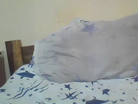 Honnnyyy online show from April 2026 12:40:01 PM