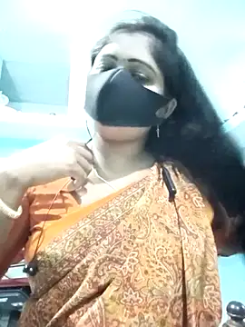 Snapshot of nisha_sagal chatting on June 2026 08:07:01 AM nisha sagal online show from June 2026 08:07:01 AM
